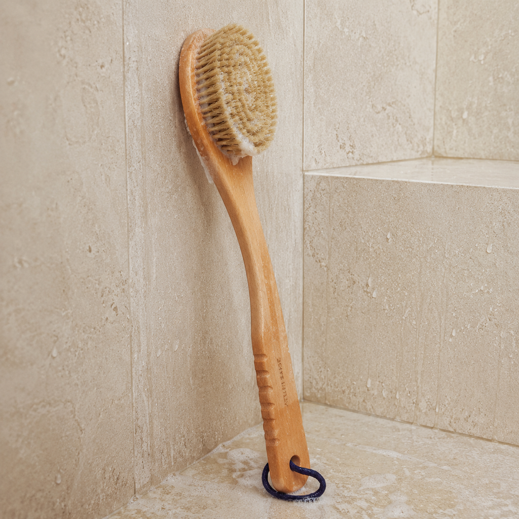 ArcReach Wooden Body Brush
