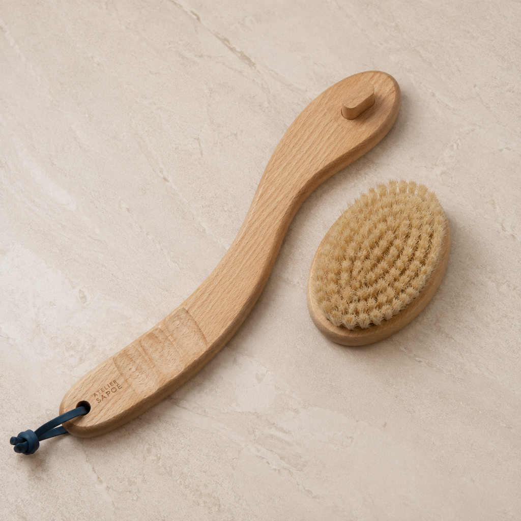 ArcReach Wooden Body Brush